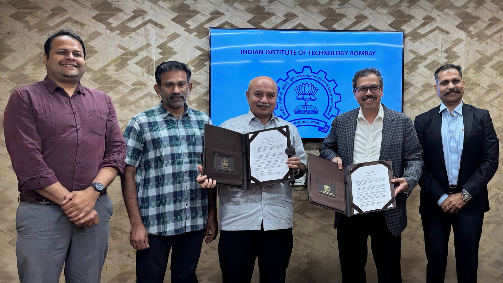 IIT Bombay.jpg Fig caption: MoU signed by Tech Mahindra and IIT Bombay