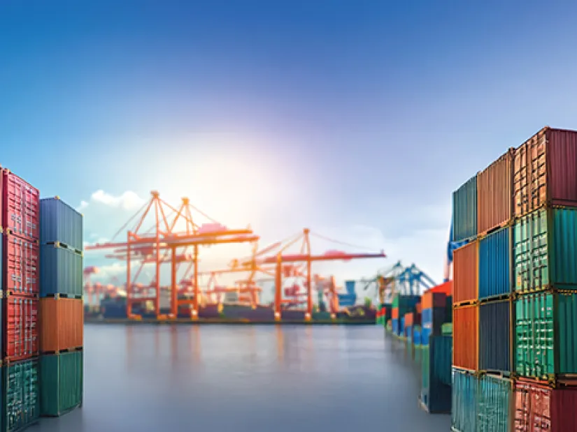 shipyard-containers-cranes-sun-bg-thumb