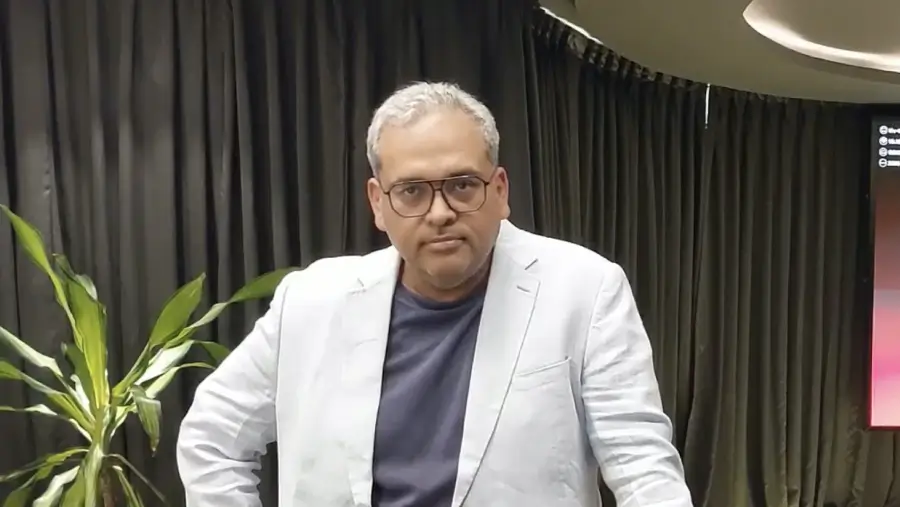 Portrait of Nikhil Malhotra